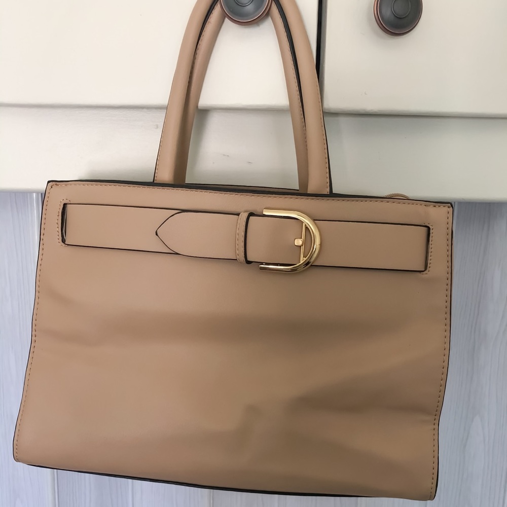 Tan purse